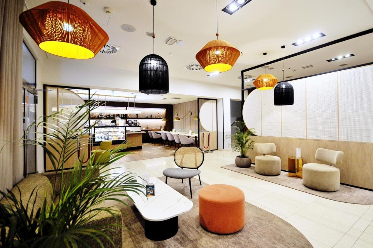 423 W Royal Tulip Sand 200 M Plaza Dobruk Apartamenty コウォブジェク エクステリア 写真